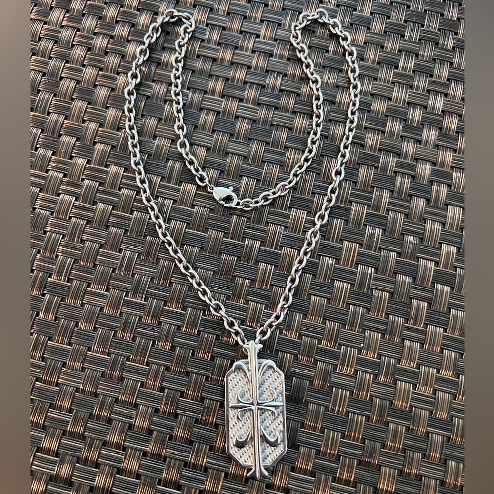 Men’s Stainless Steel & Carbon Fiber  Fleur De Lis/Cross Dog TagPendant & Chain